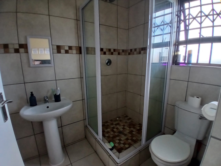 To Let 3 Bedroom Property for Rent in Hillside View Free State